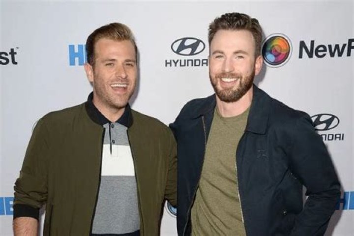 Chris Evans Brother Publicly Outed Scott Evans As gay