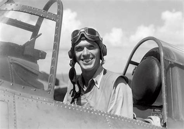 Donald “Flash” Gordon