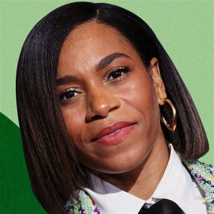 Kelly McCreary