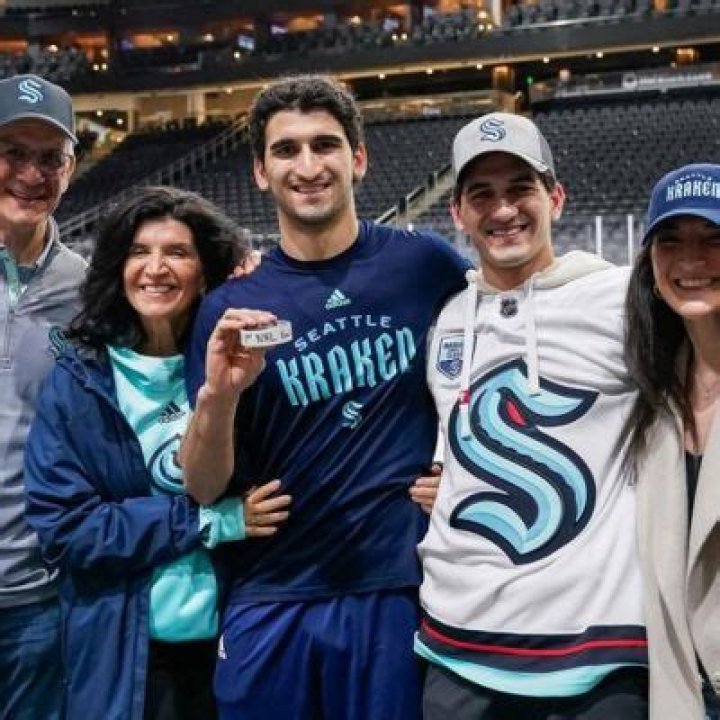 Matty Beniers Family | Where Are Her Parents From | Ethnicity & Origin