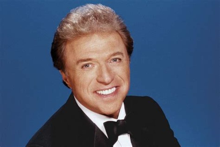 Steve Lawrence
